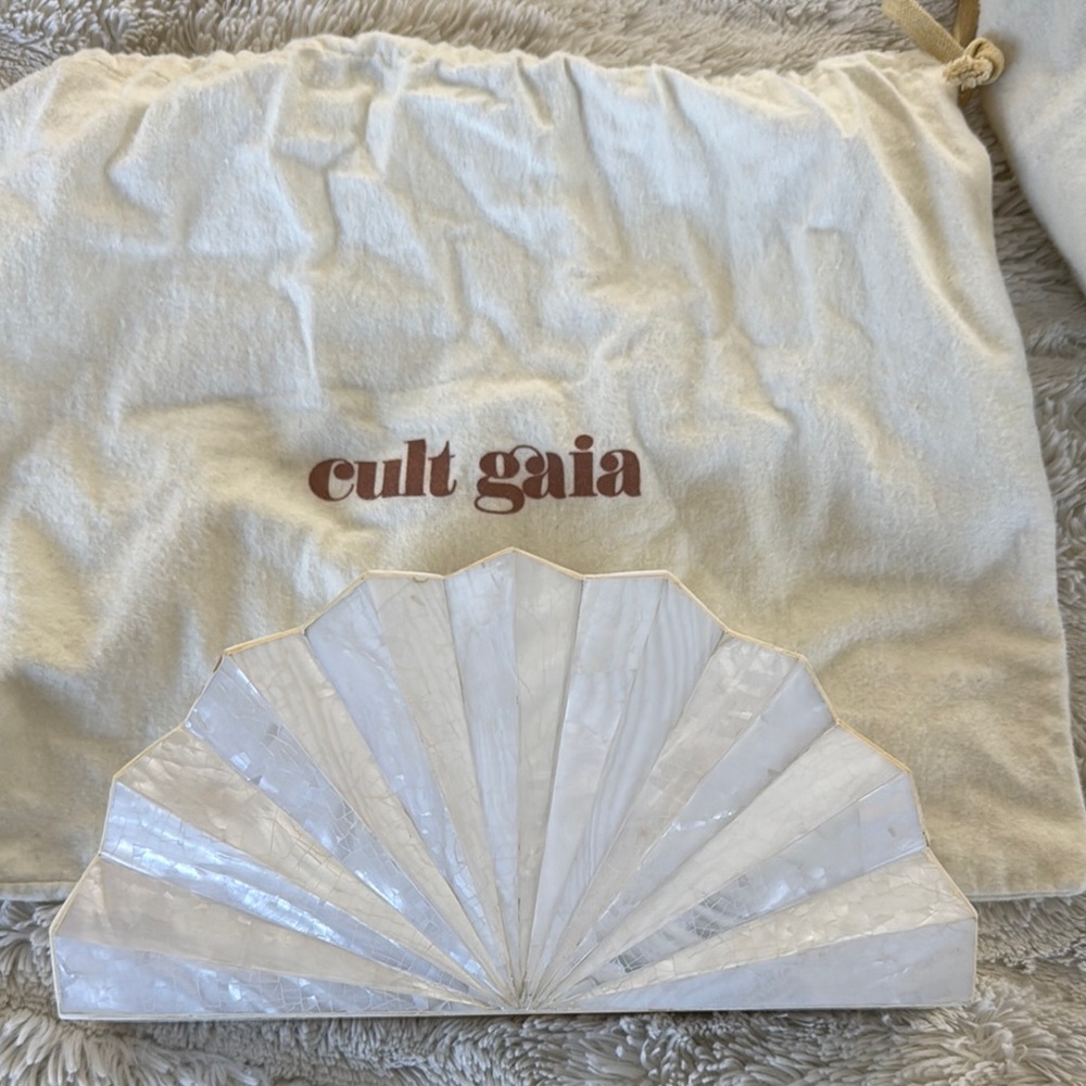 Cult Gaia White Fan Clutch
